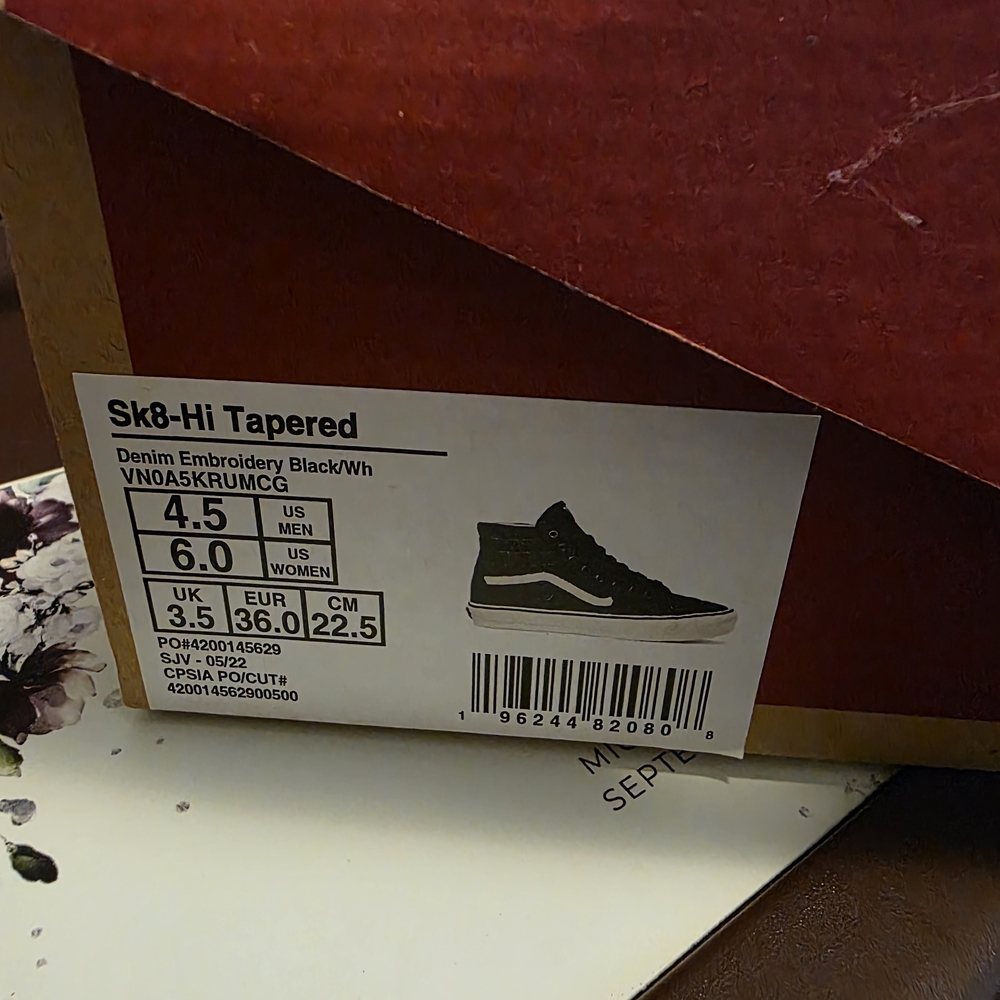 Vans Kids High-Top Sneakers - Black and White - Picture 3 of 3